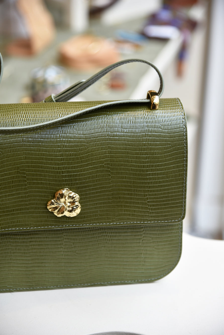 ADÈLE OLIVE LIZARD BAG